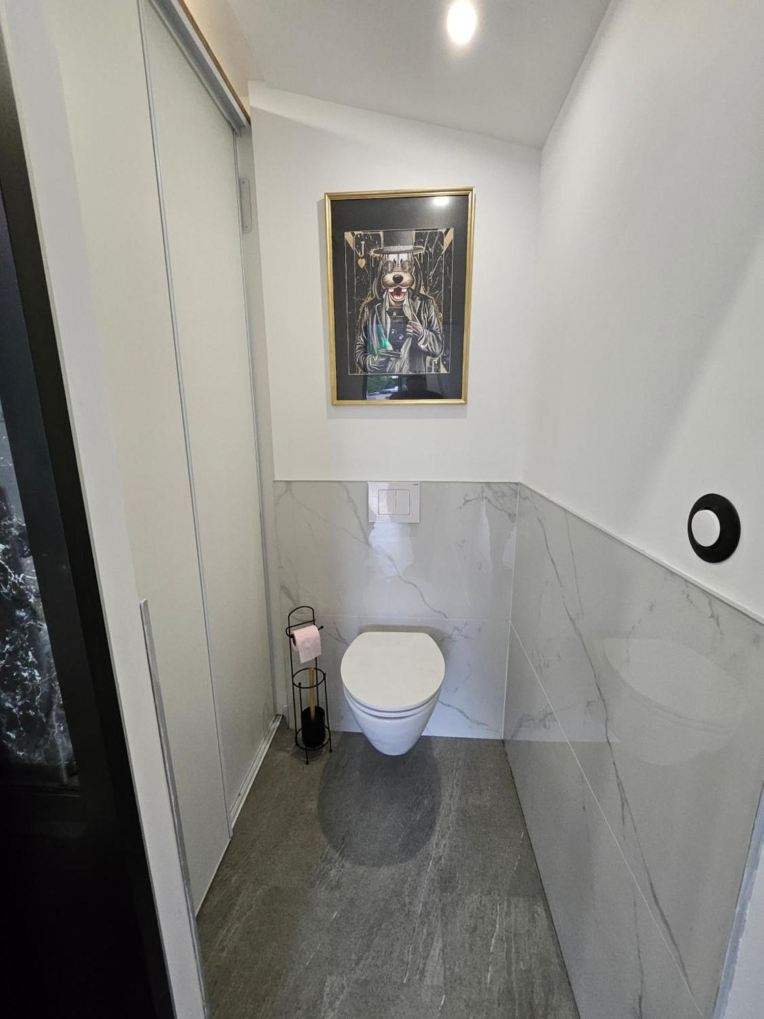Hebergement Privee Jaccuzzi En Supplement Saint-Clair-du-Rhone Esterno foto